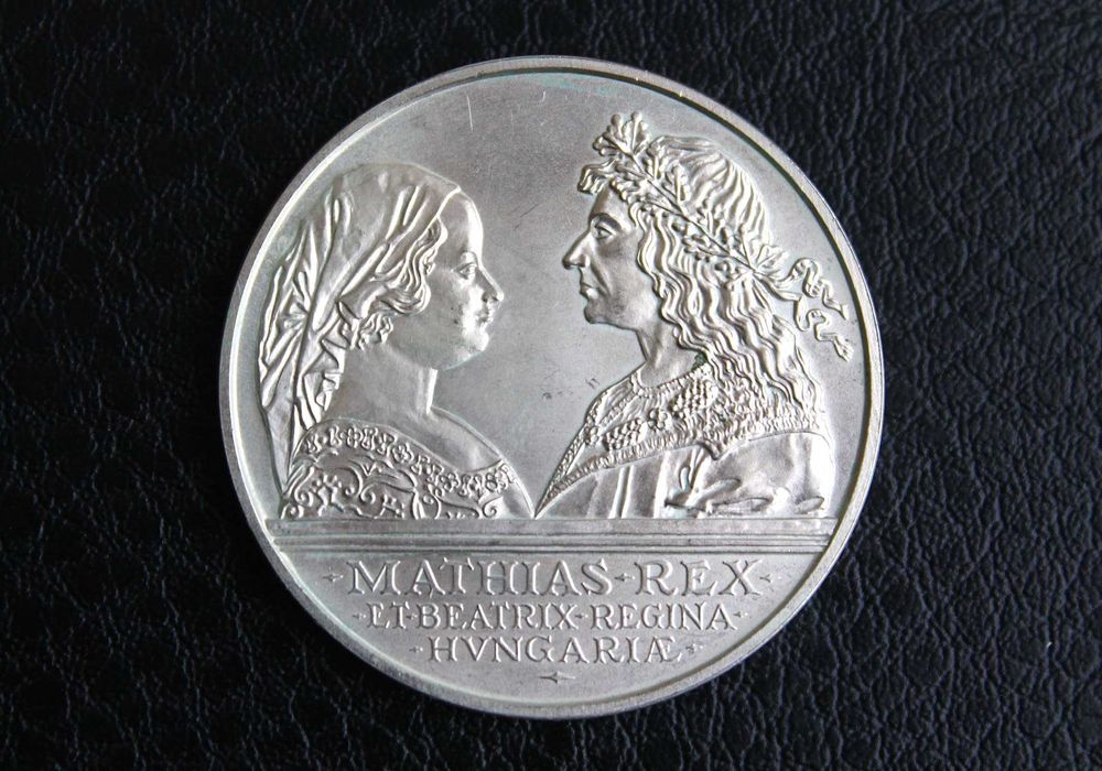 Срібна монета 900 проба 500 форинтів 1990р Угорщина
