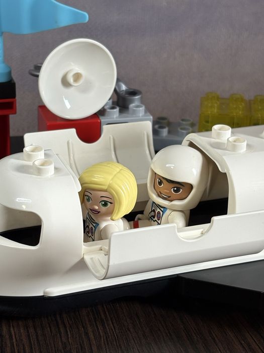Конструктор LEGO duplo космічний шатл
