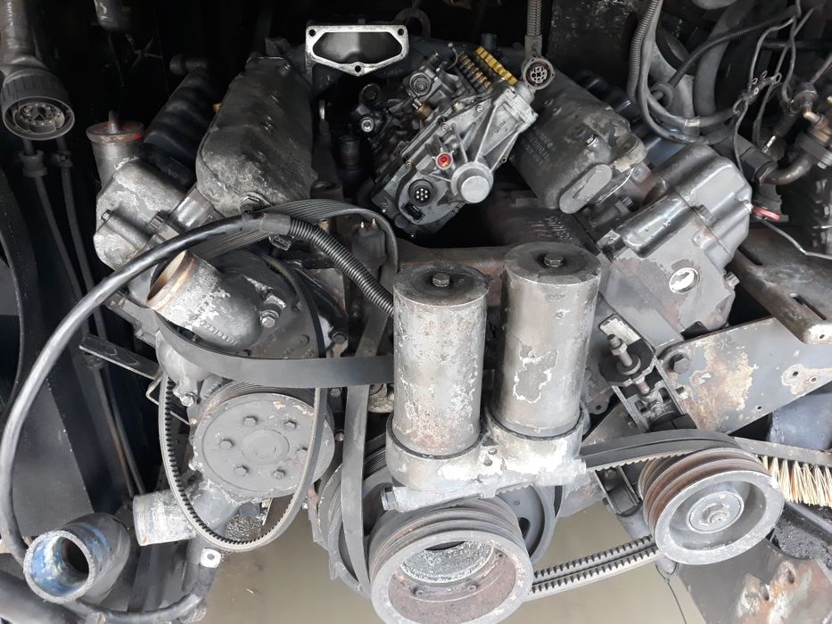 Silnik Mercedes Benz V8 Om 442LA VI/2 Turbo EDC