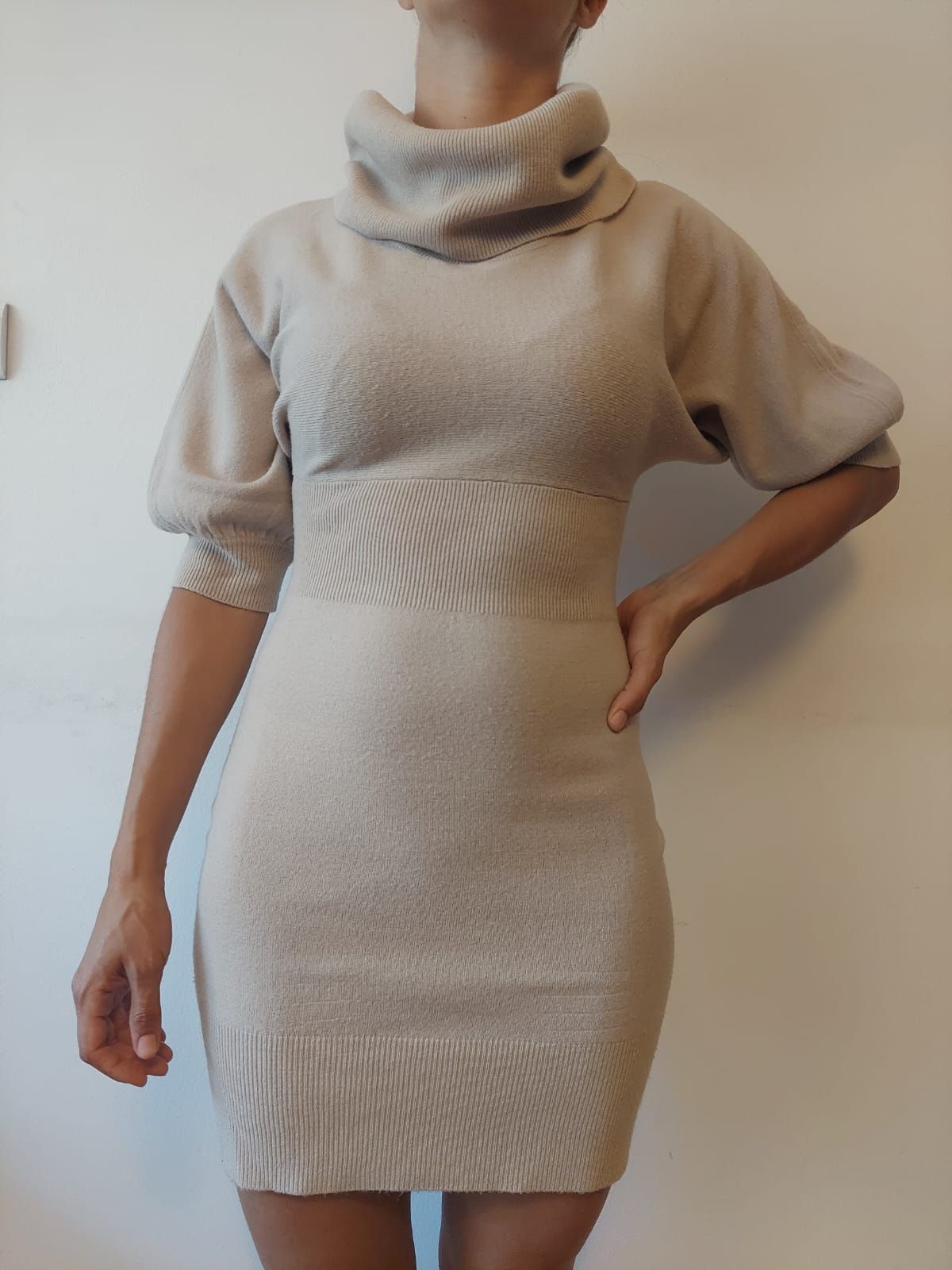 Swetrowa sukienka Orsay