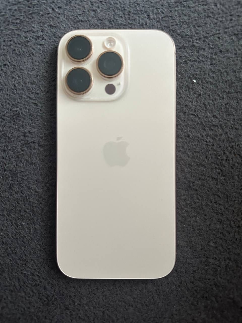 iPhone 16 pro 256GB