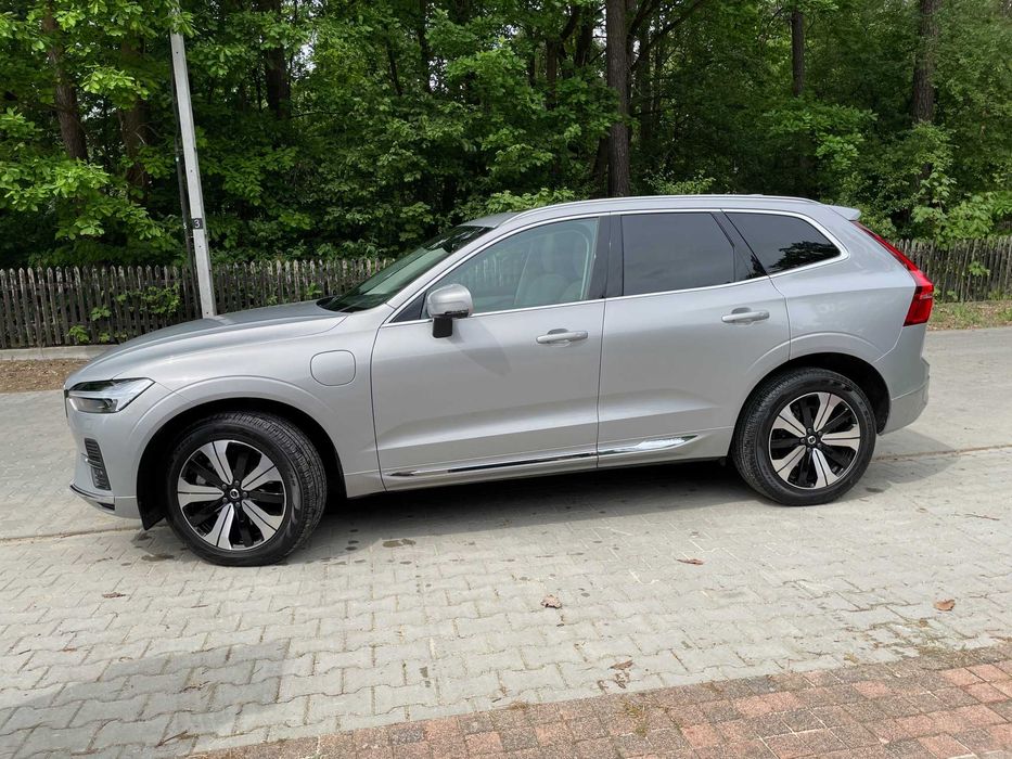 Volvo XC 60 T6 Plug-In Hybrid AWD Plus Bright