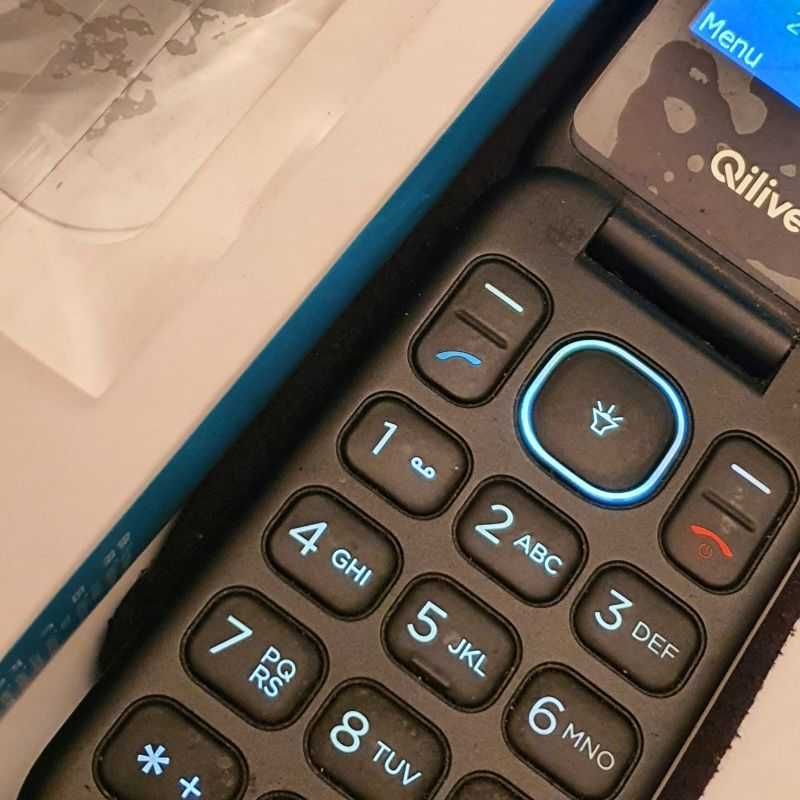 Telefon QILIVE Dual SIM + Power Bank