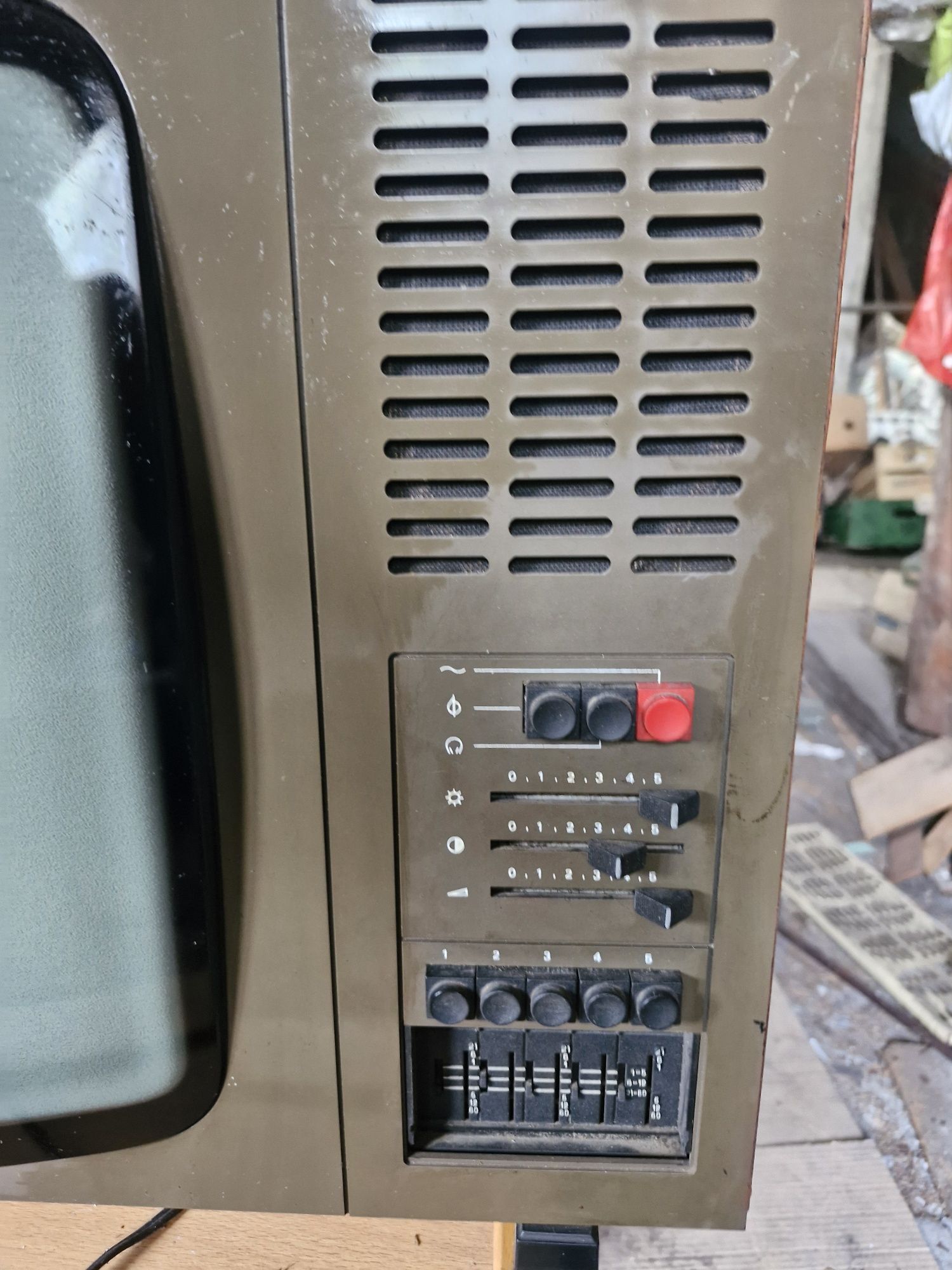 telewizory z PRL. Lazuryt, Ametyst, Unitra