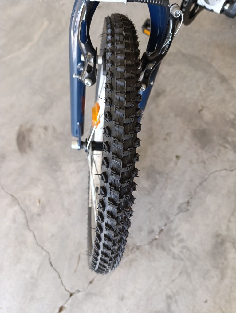 Bicicleta infantil como nova