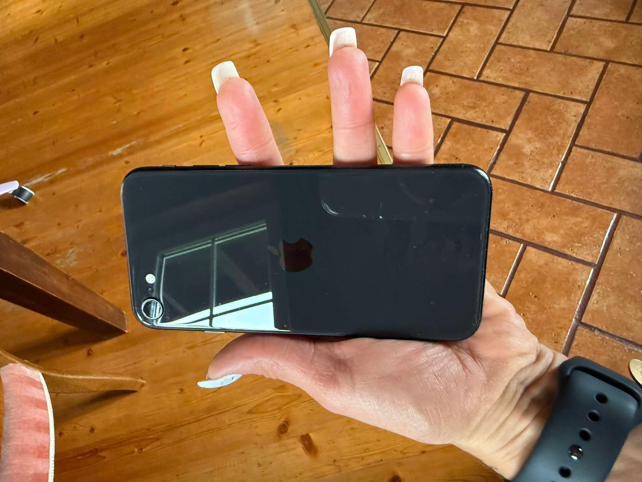 iPhon SE smartfon 2021