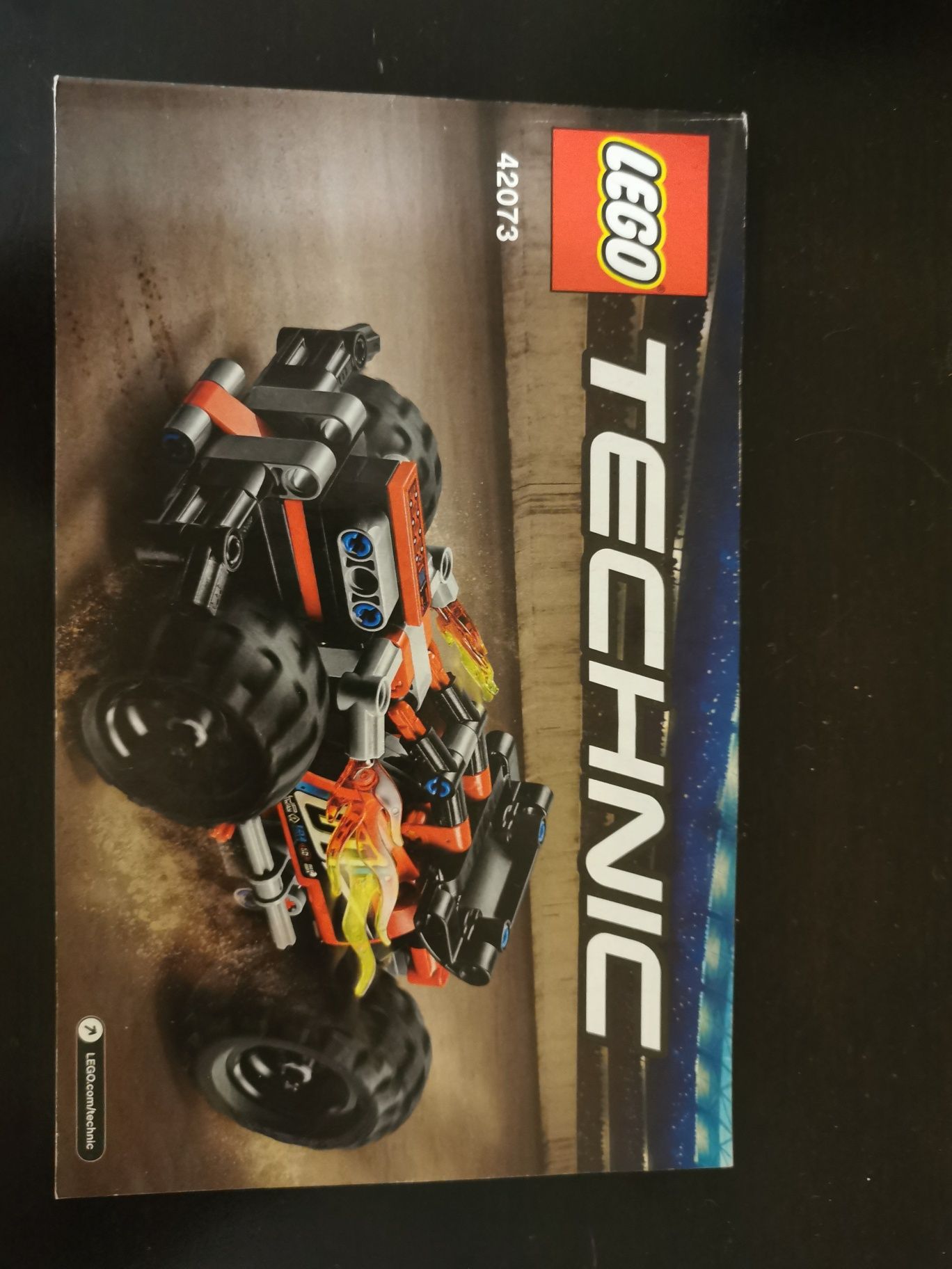 LEGO technic 42073 czerwona wyścigówka