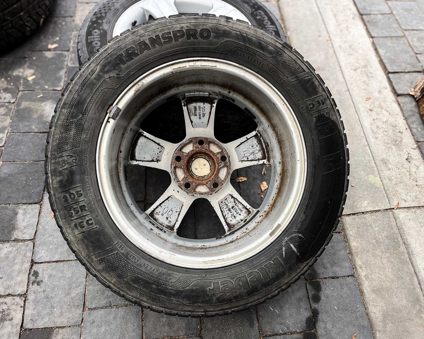 Felgi z oponami Opel Vivaro 16'