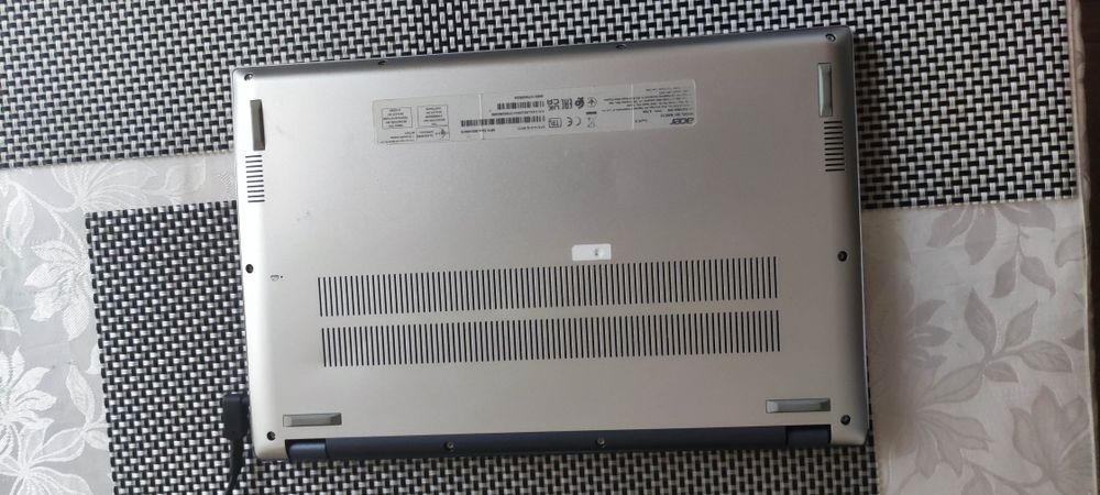 Acer sfx14-41g-r9t9 amd ryzen 7 5800u 16gb ram rtx 3050Ti 4GB