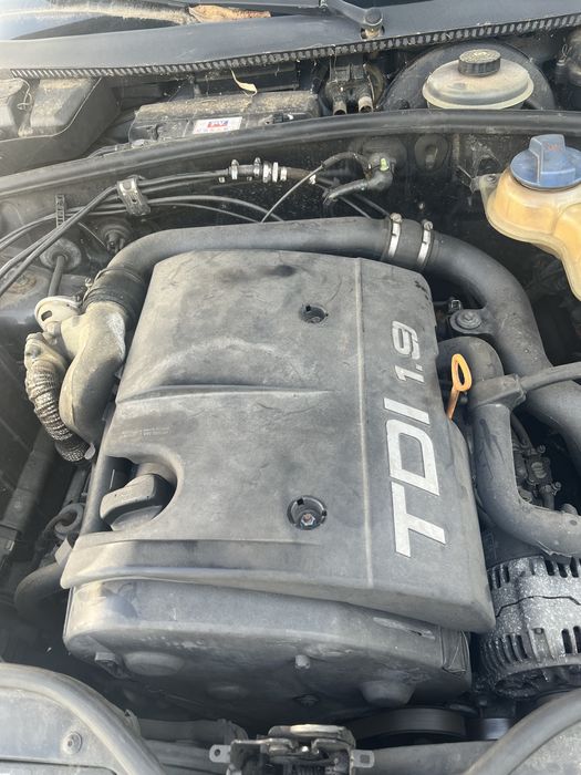 V W Passat 1.9 TDI 110 CV Ano 1999