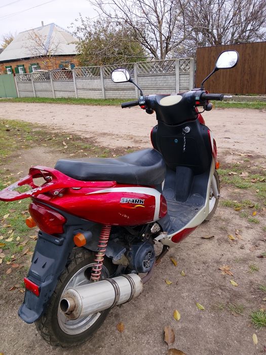 Скутер 150куб. в гарному стані