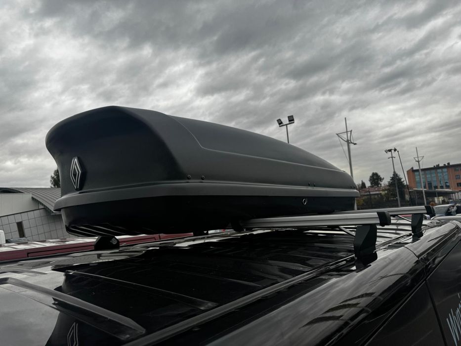 BUS 9 OSOBOWY Renault Trafic AUTOMAT NA WYNAJEM Wesela z kierowcą