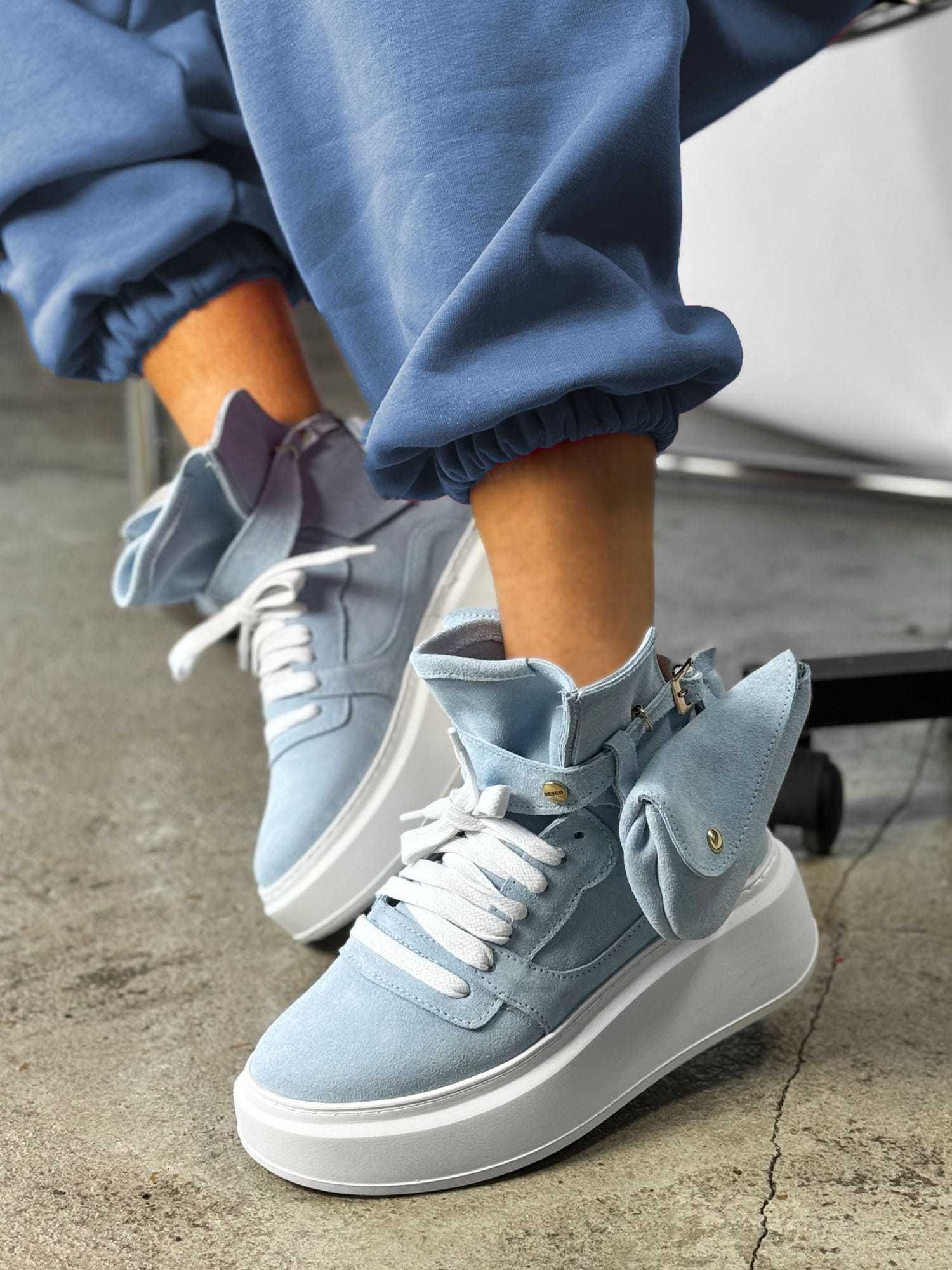 Sneakersy BEYCO 41