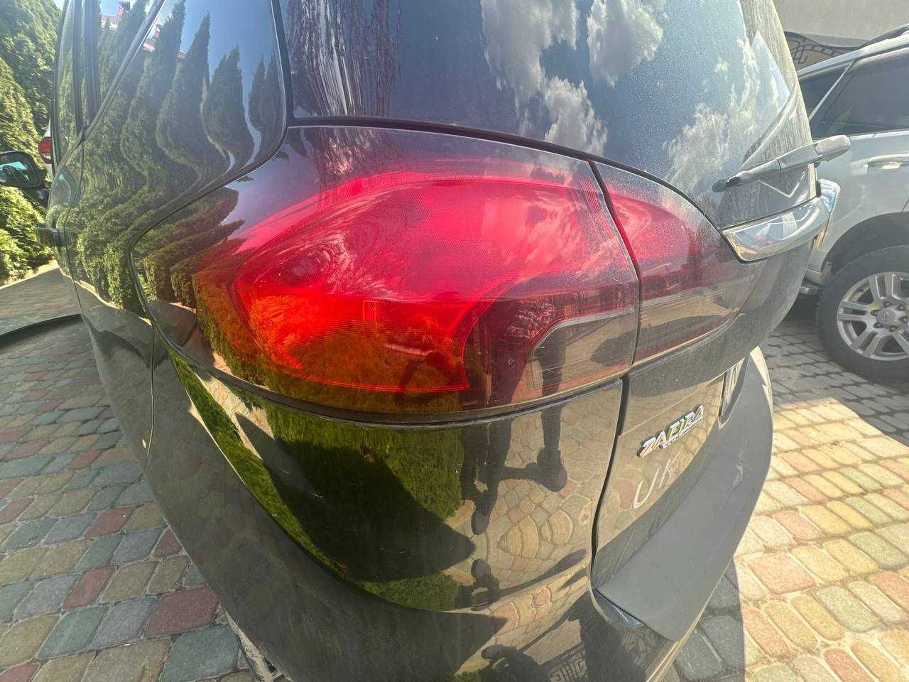 Задні Фари до Opel Zafira C 2012-2016 (ціна за шт.)