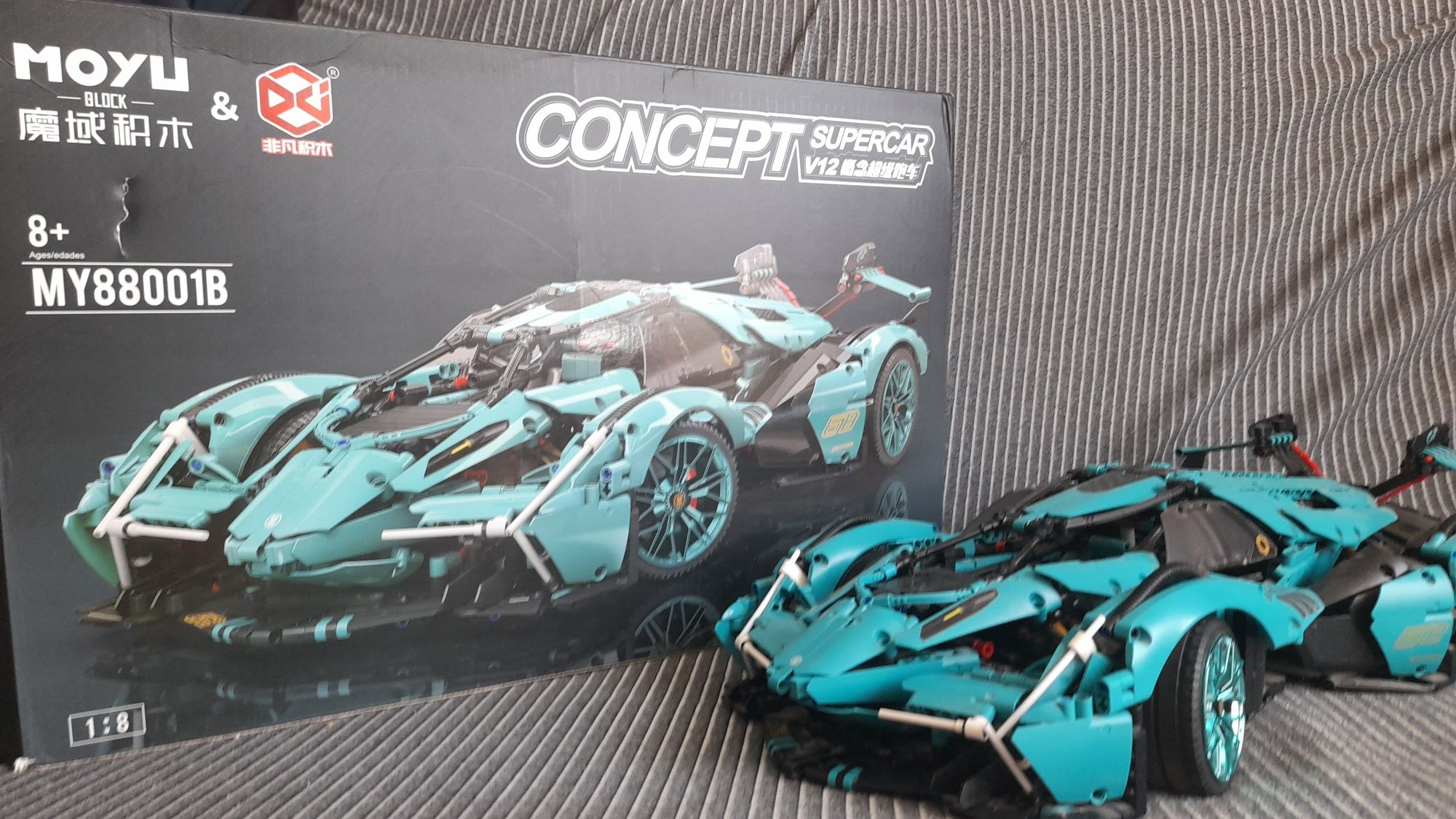 Samochód z klocków Moyu jak Lego Technic