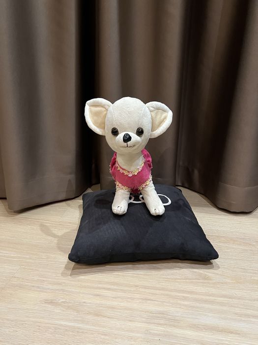 Чичилав Кики + декор подушка ауди