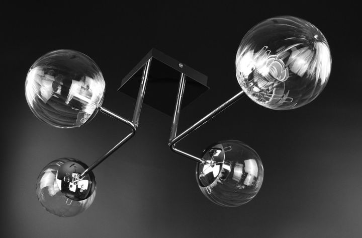 Люстра стельова на 4 лампочки,люстра бу,люстра у спальню,кухню