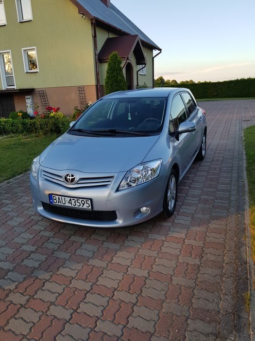 Toyota Auris 2012r.