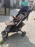 Продам прогулочная коляска для мальчика или девочку.