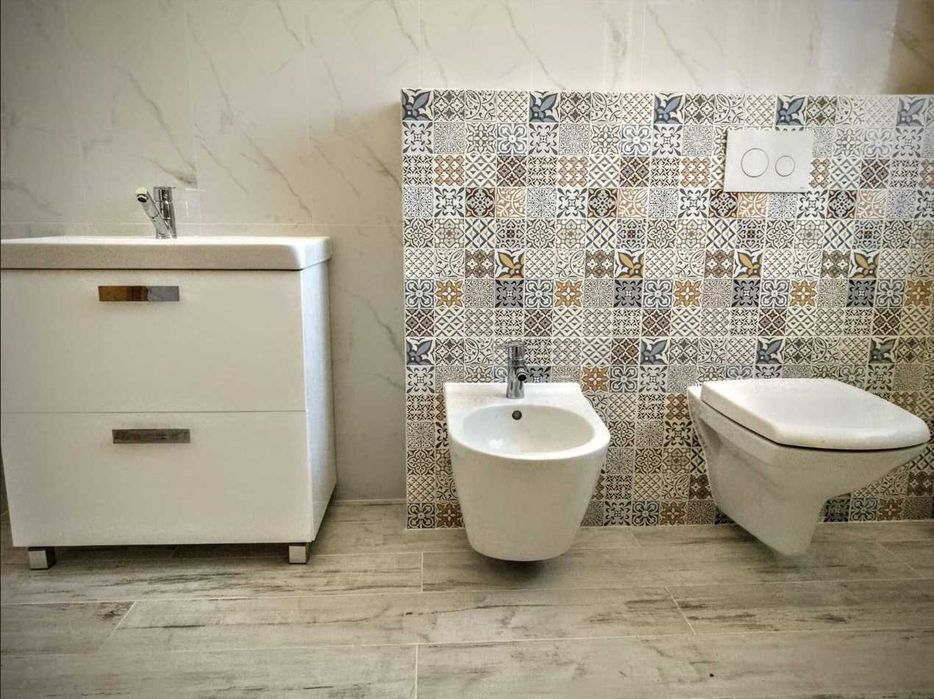 Kompleksowe Usługi Glazurnicze Płytkarz Łazienki Tarasy Hydroizolacja