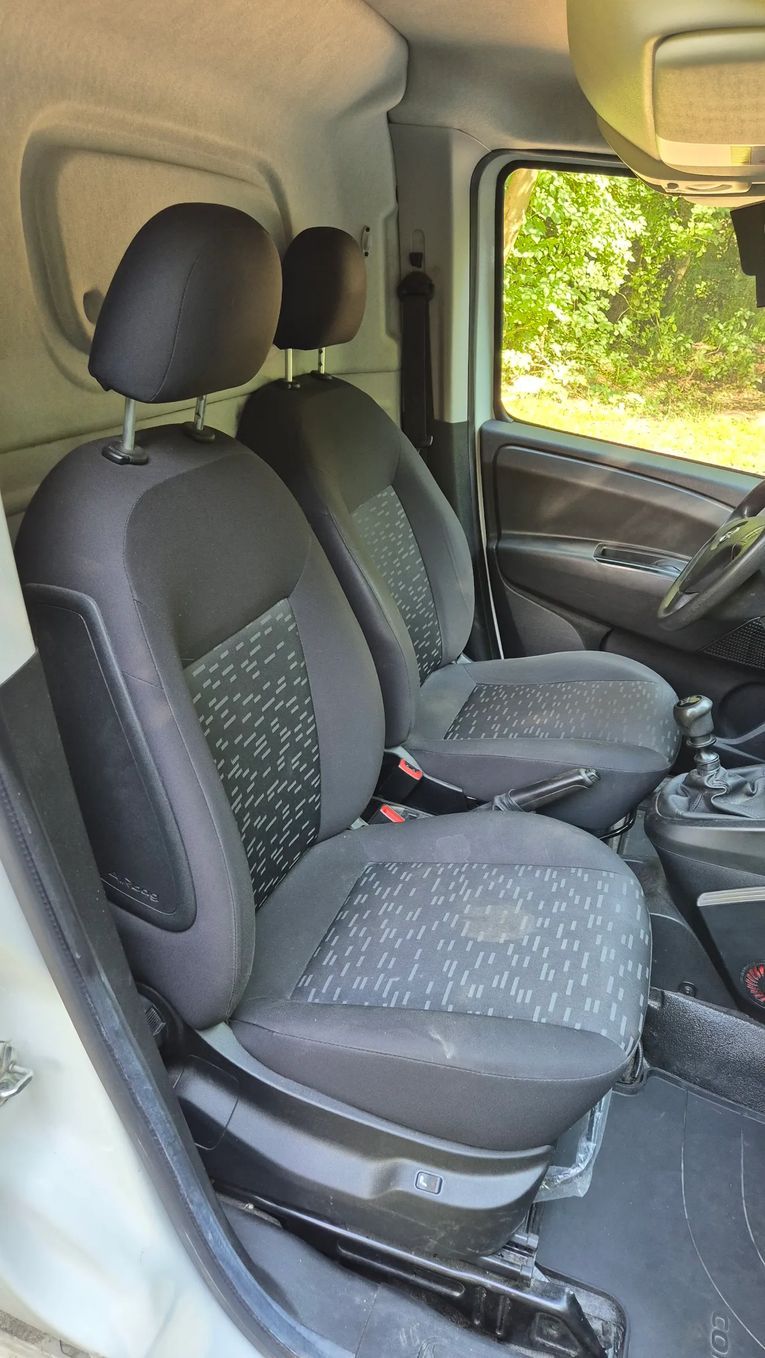 Opel Combo Maxi  bezwypadkowy wersja maxi 4,75 m tylko 87 tyś km