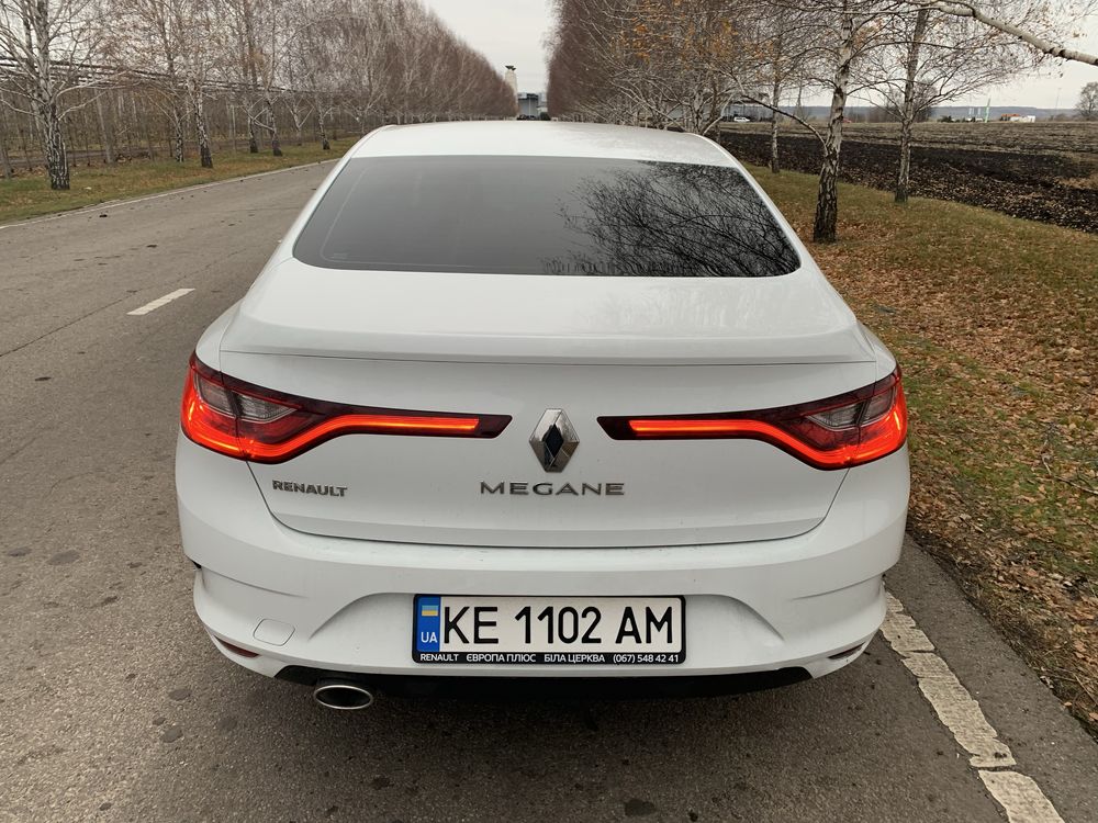 Renault Megane 12.2020 1.5 tdi механика 6 передач