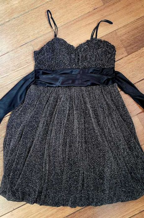 Платье нарядное XS-S