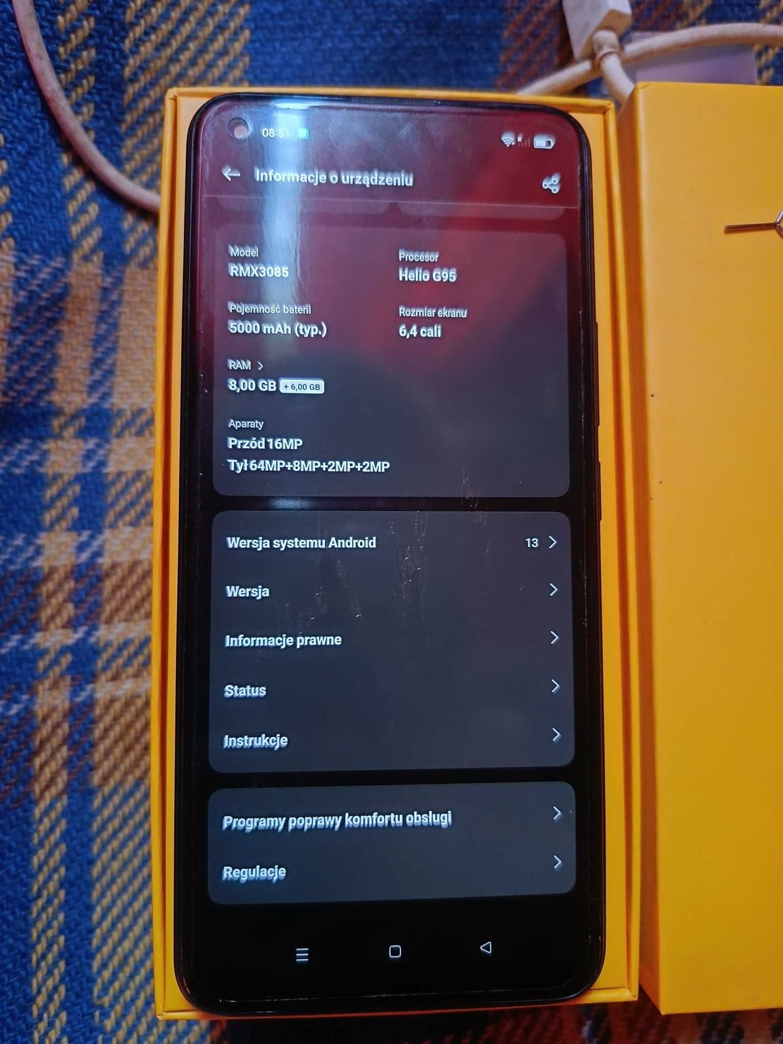 Sprzedam Realme 8 w wersji 8/128 GB - DOBRY STAN!