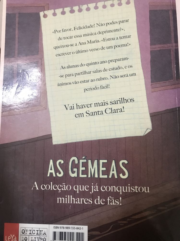 Livro - As gémeas - O quinto ano no Colégio de Santa Clara-Enid Blyton