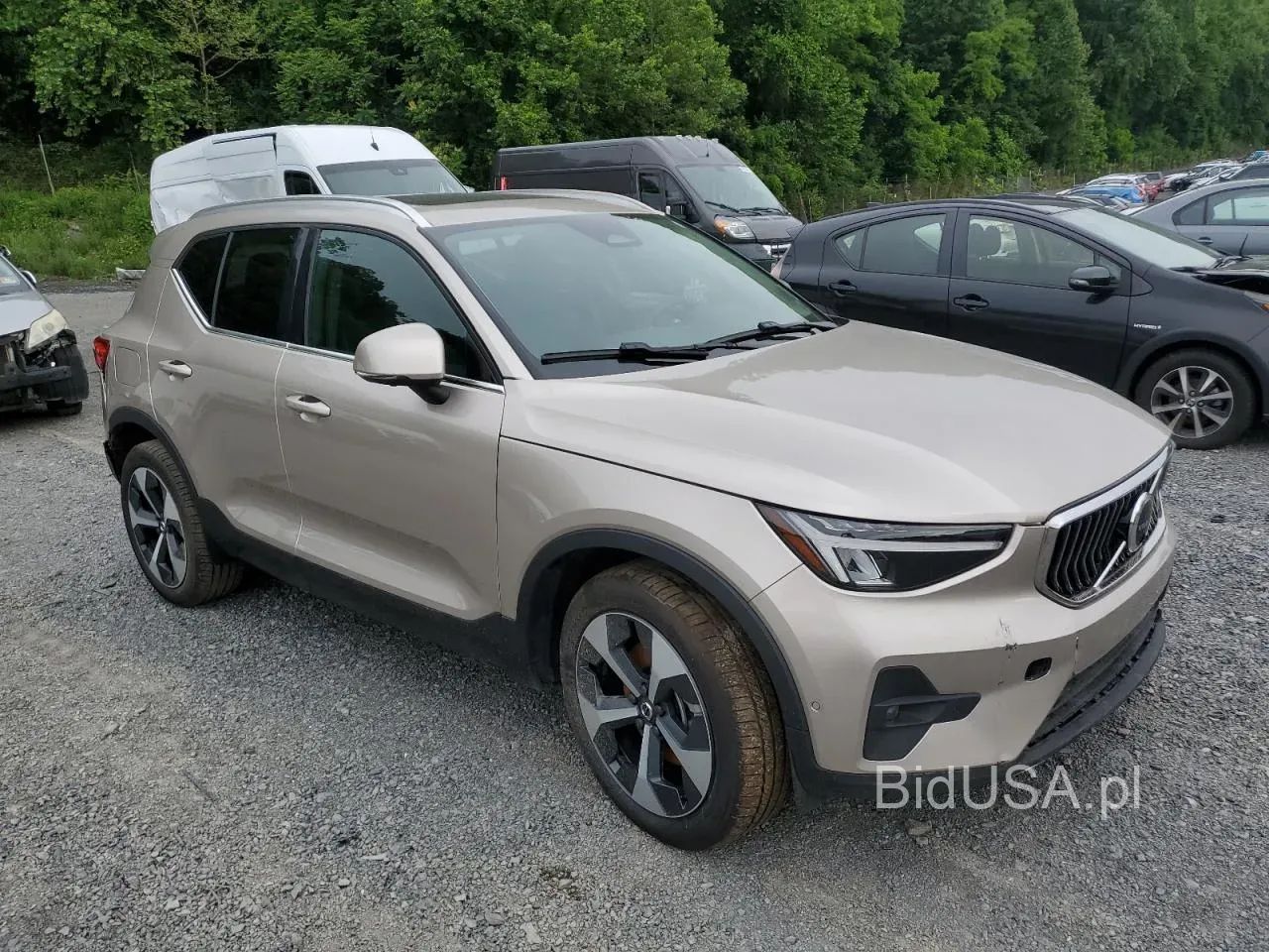 Volvo XC 40 XC40 PLUS 4X4 pali jeździ - KUPIONY w transporcie do Polski