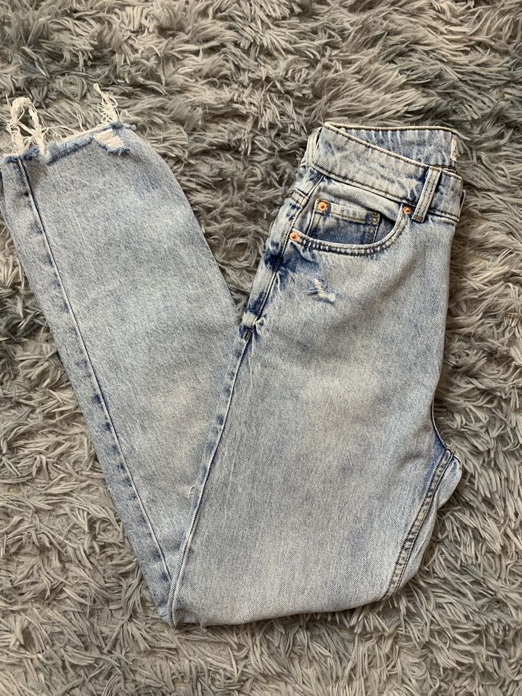 Базовые джинсы Мом primark