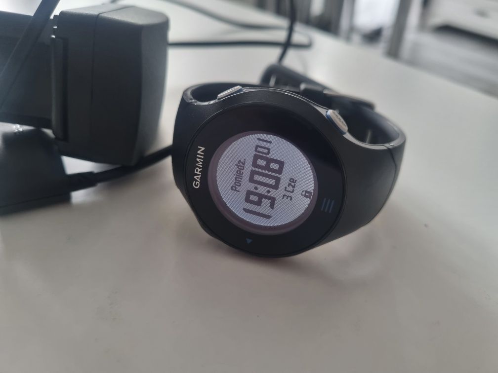 Zegarek garmin forerunner 610
