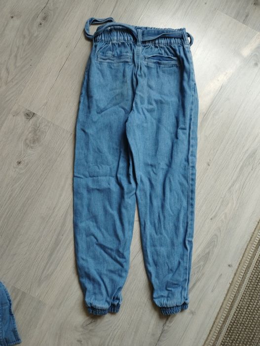 Речі на дівчинку 7-9 років