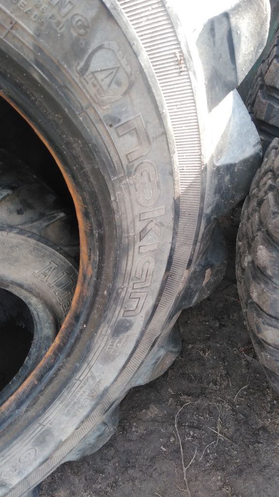 Opona przemysłowa 600/60r28 Nokian leśna valtra Fendt John Deere