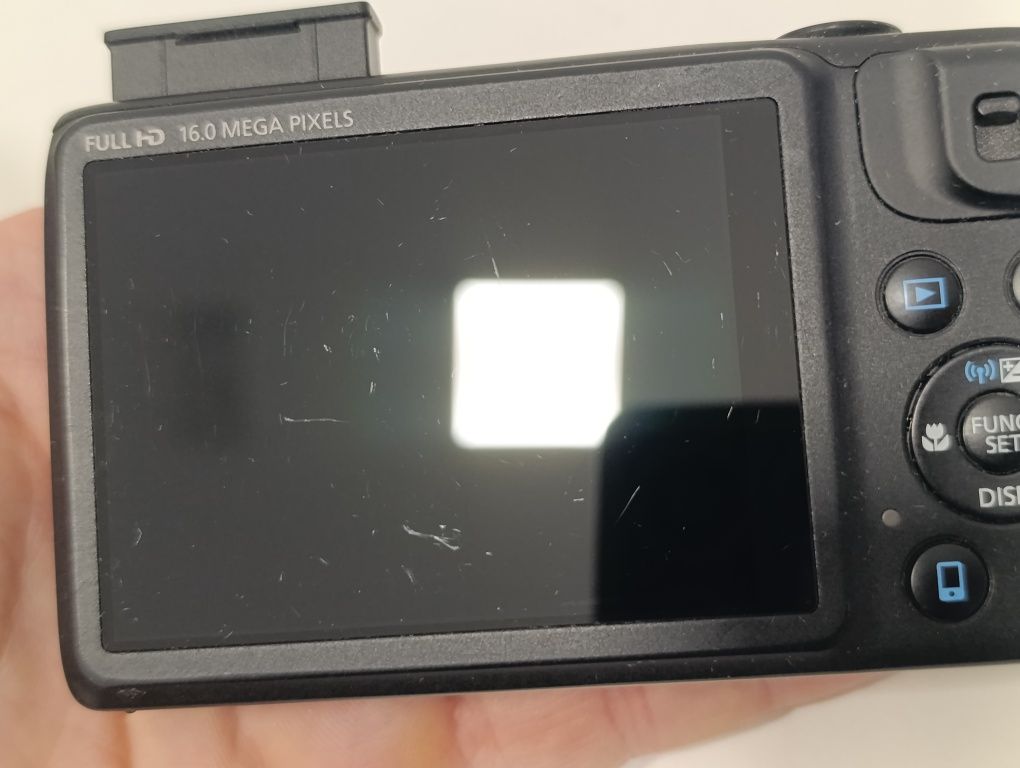 Aparat cyfrowy CANON PowerShot SX600 HS WiFi NFC 16mp x18 fHD Japan