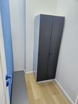 Szafka ubraniowa metalowa, 2-drzwiowa. Nowa