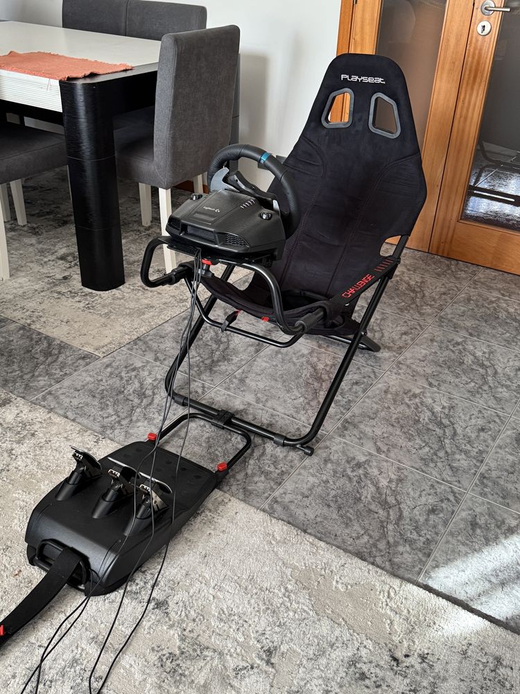 Cadeira playseat challenge e volante e pedais logitech G29