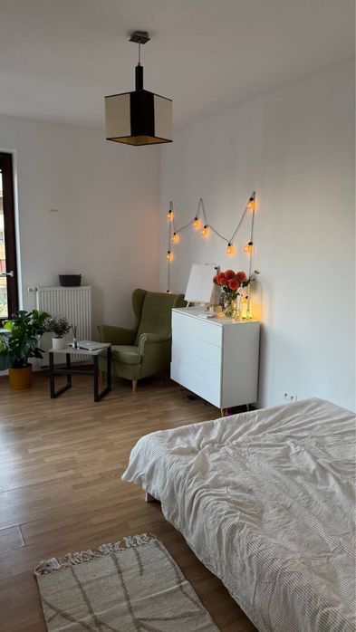 Pokój dla jednej z wyjściem na taras- na 2 miesiące lub 6 lub 12