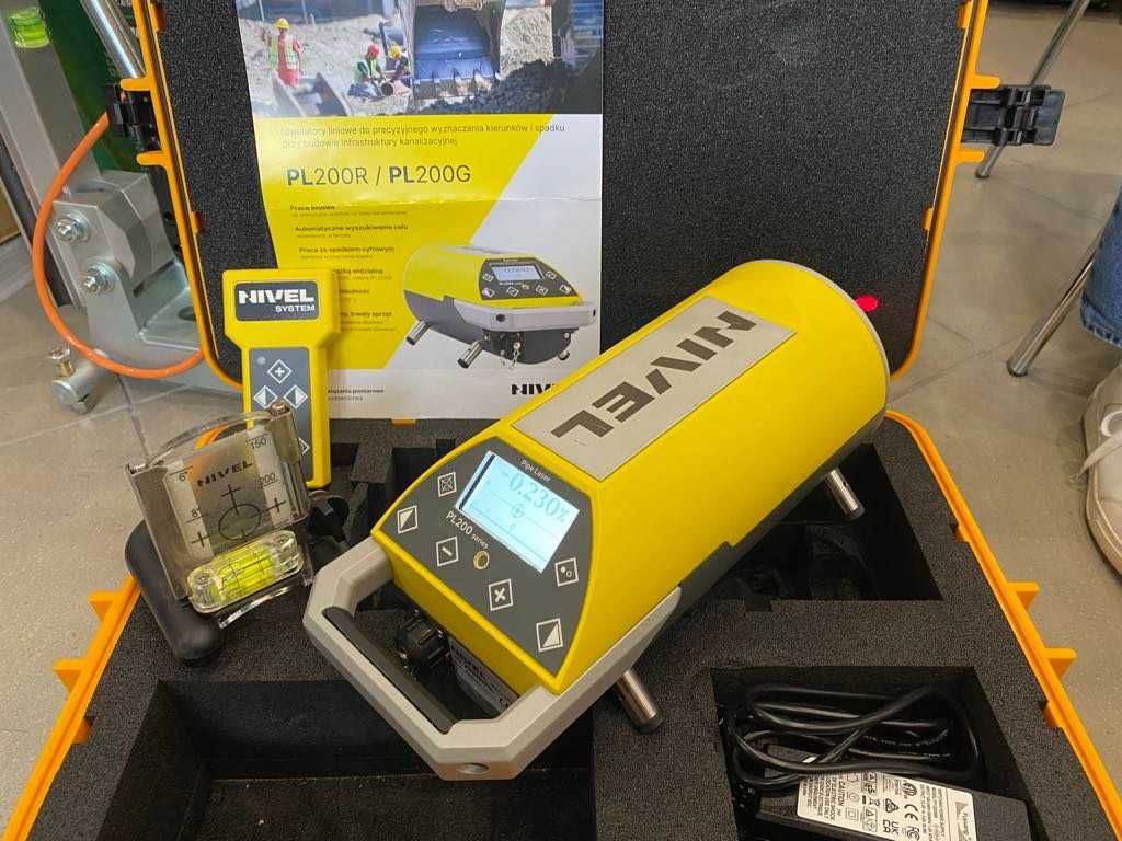 Niwelator Rurowy NIVEL SYSTEM PL200R Laser Rurowiec do kanalizacji