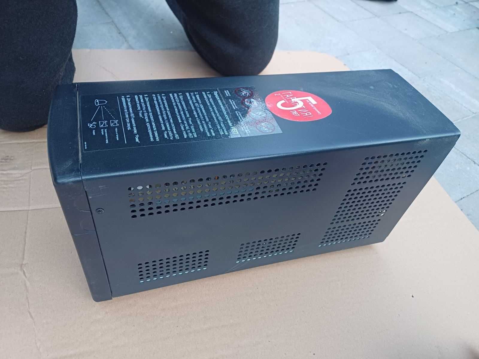 UPS чистий синус марка "PCM". Потужність 800 Вт (1000VA).