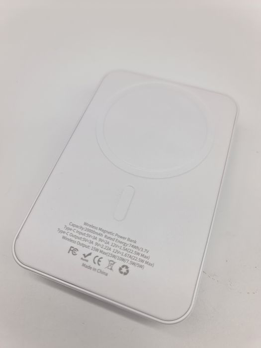 Powerbank super quick charge - novo