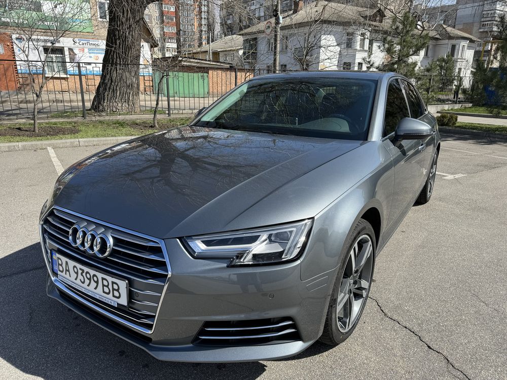 Audi A4 2016 B9/8W • 2.0 TFSI S-tronic (252 к.с.) Quattro • Sport