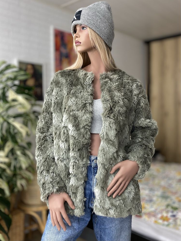 H&M zielone szare futro futerko khaki jesien zima M