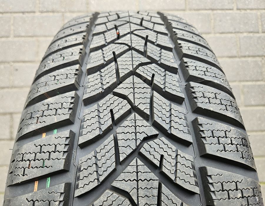 4x 205/60R16 96H XL Dunlop Winter Sport 5 / DEMO - JAK NOWE [1080]