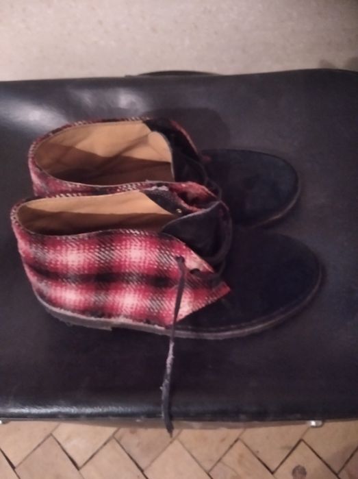 Черевики жіночі.