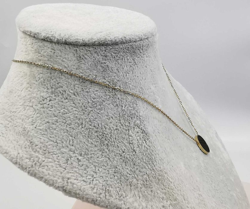 Celebrytka złota stal chirurgiczna czarne kółko