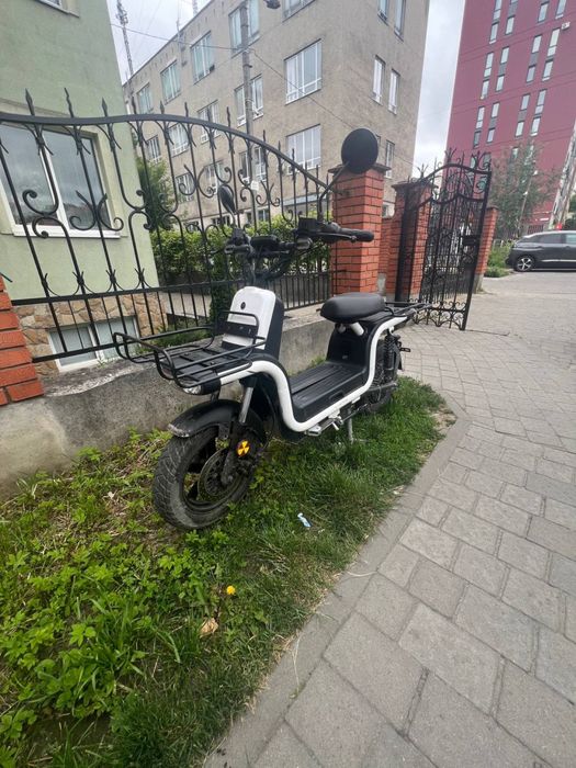 Оренда електроскутера