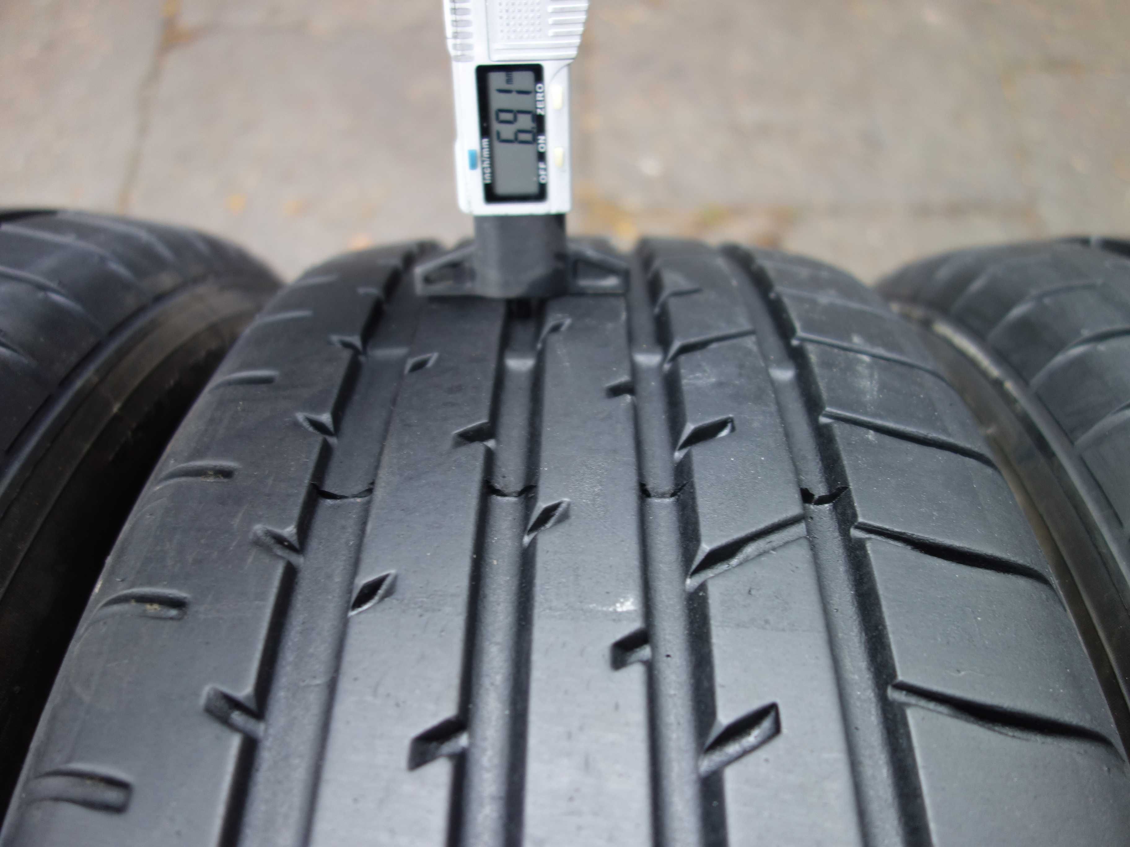 Opony 225/55/19 TOYO 4 Sztuki Idealne