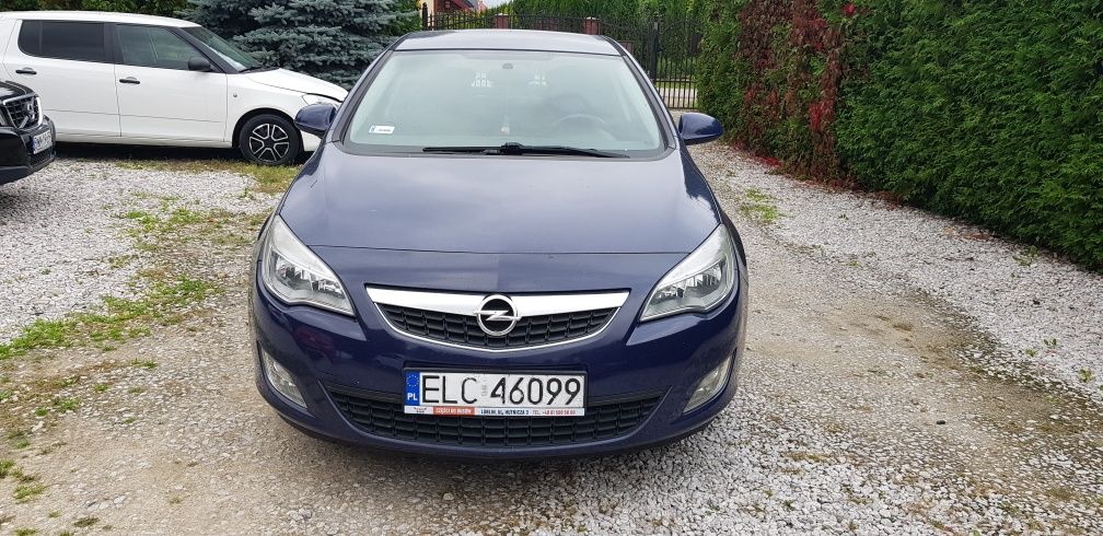 Opel Astra 1,7 DTI  z małym przebiegiem