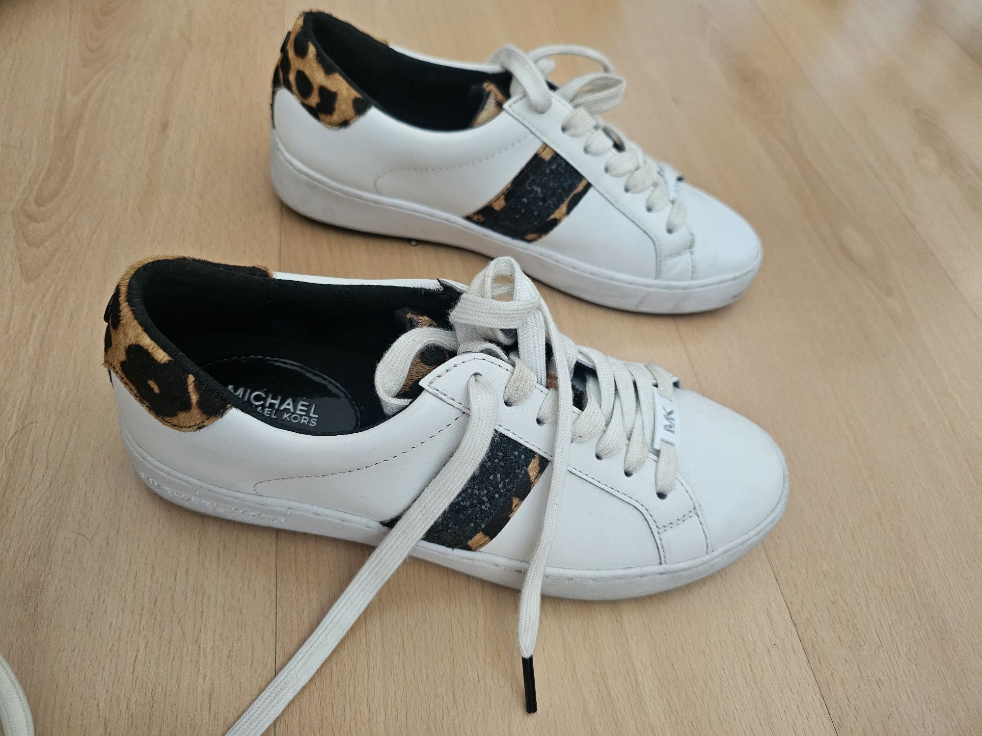 Ténis Michael Kors
